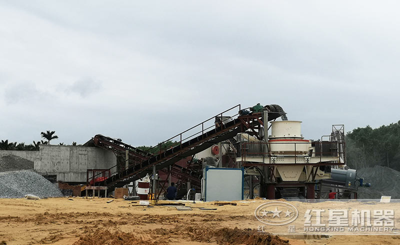 時產(chǎn)500噸玄武巖破碎制砂用顎破+圓錐破+制砂機(jī) 時產(chǎn)500噸玄武巖破碎制砂用顎破+圓錐破+制砂機(jī)