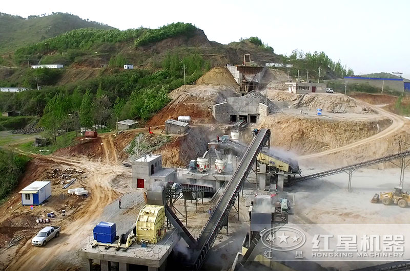 用戶石料生產現場，投資200萬輕松選擇多種型號設備